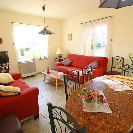 Villa Villa Mark *
